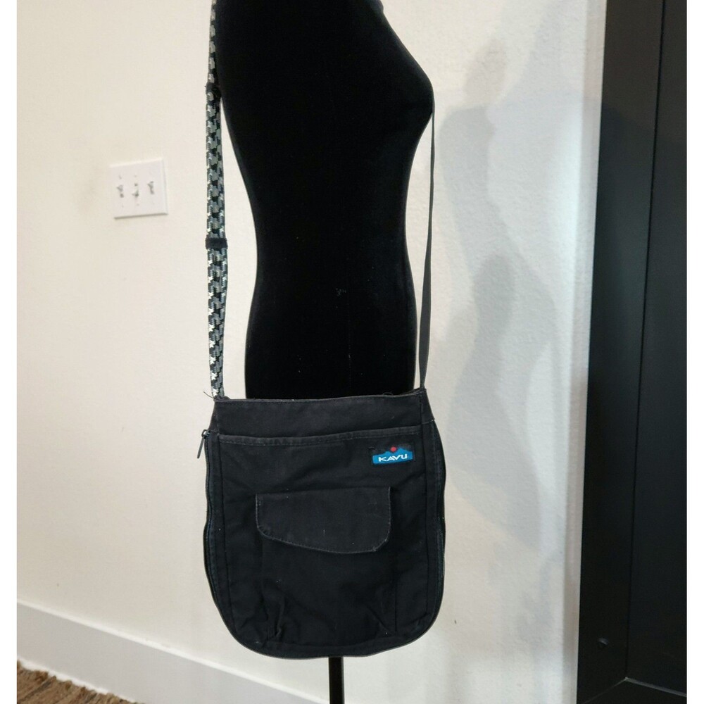 KAVU Black Canvas Crossbody Messenger Bag Adjustable Rope Strap Casual